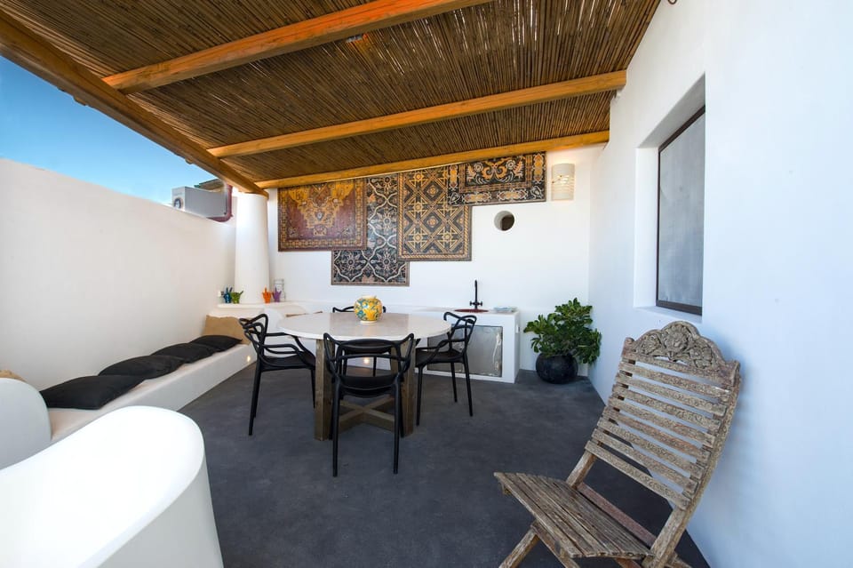 Patio, Seating area, Dining area