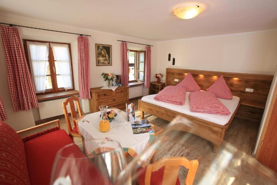 Biohof Wallnerhof - Chiemgau Karte Farm Stay in Berchtesgadener Land