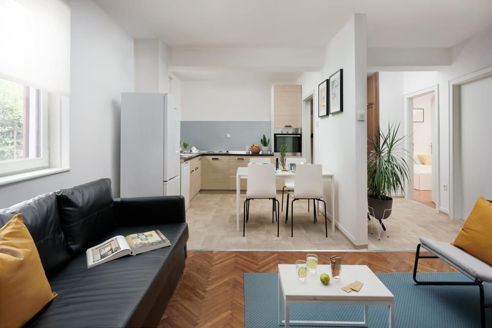Kitchen or kitchenette, Living room, Dining area