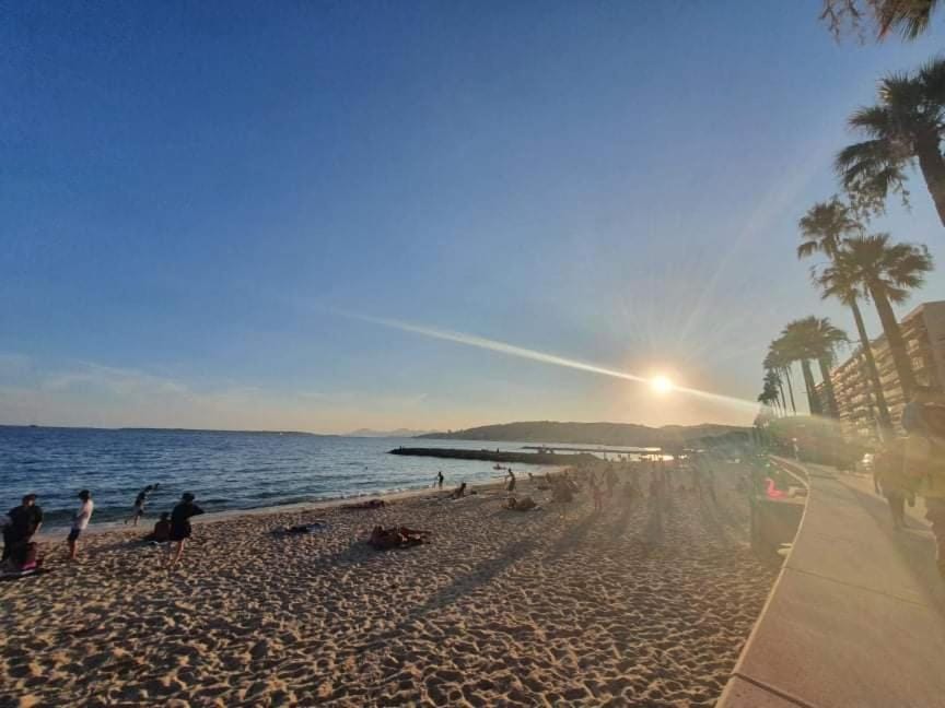 Nearby landmark, Day, Natural landscape, Beach, Sunrise
