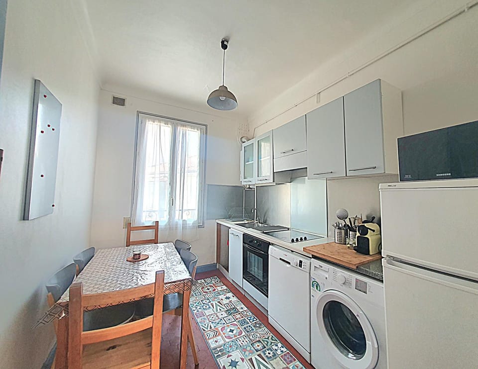 Appartement plages Juan les Pins climatisé 3 pièces Apartment in Antibes