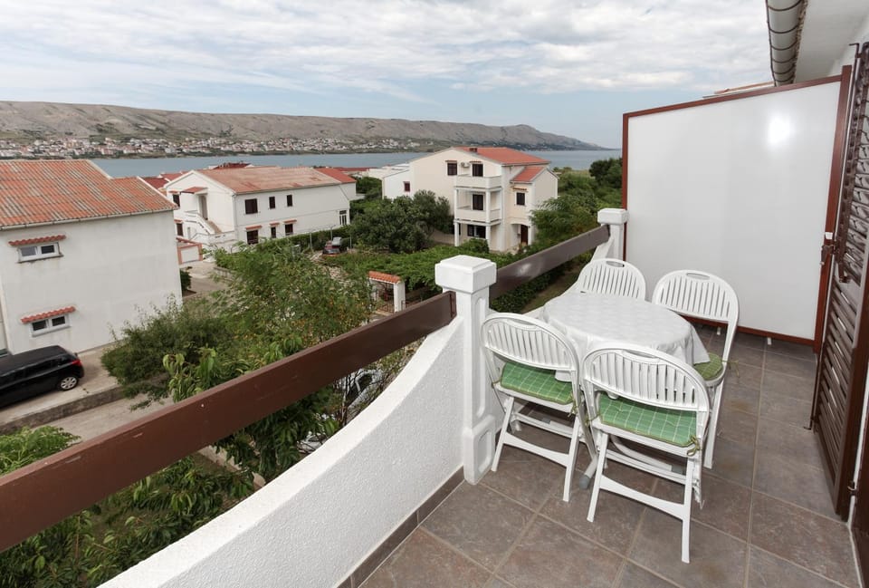 View (from property/room), Balcony/Terrace