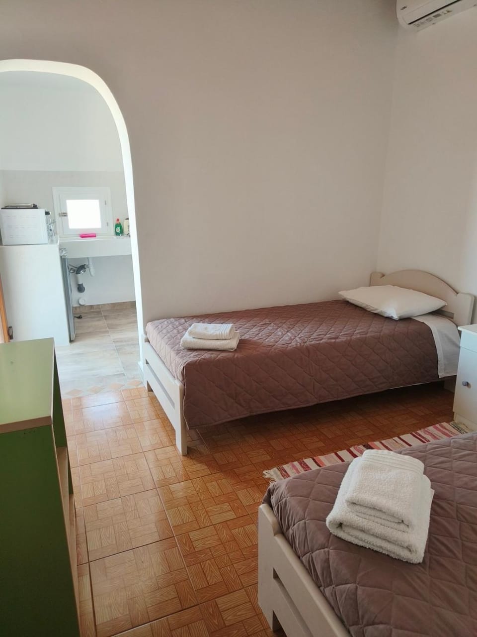 «MARMARA» house House in Milos