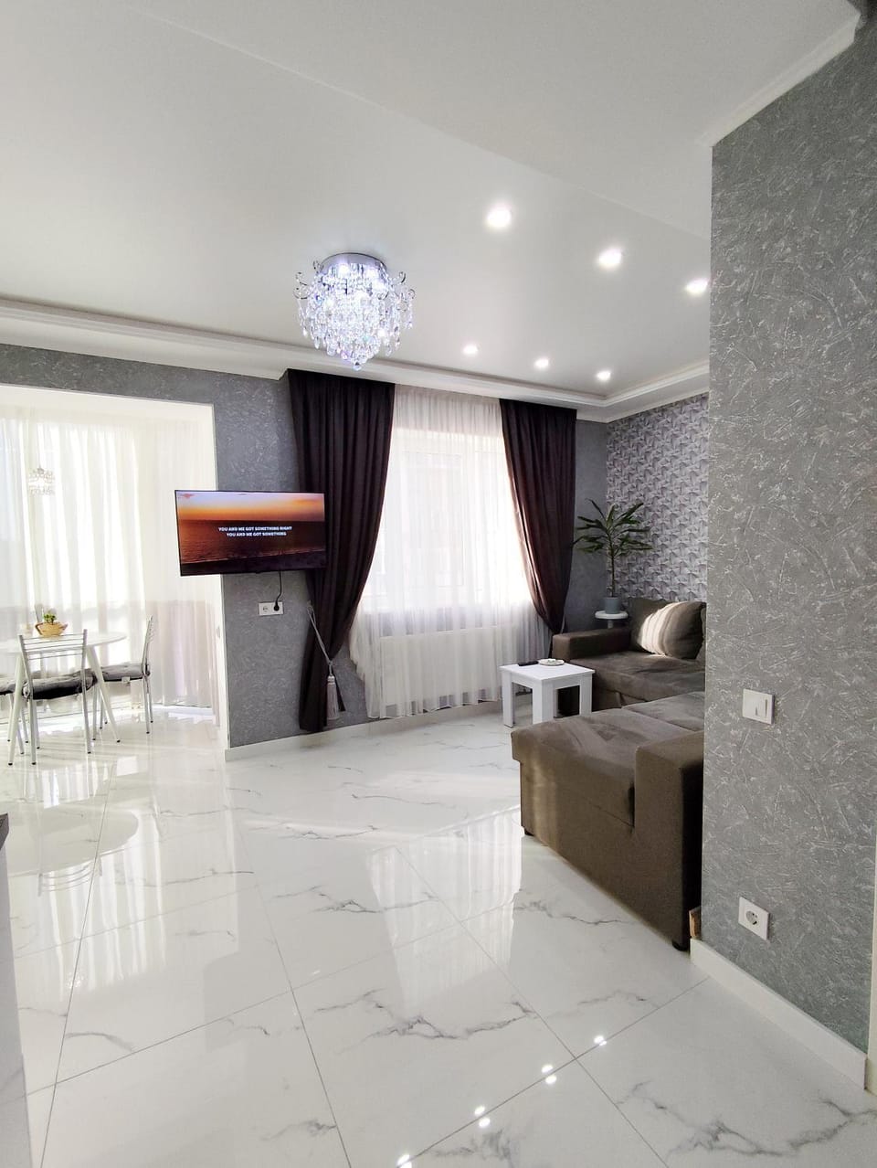 TV and multimedia, Seating area