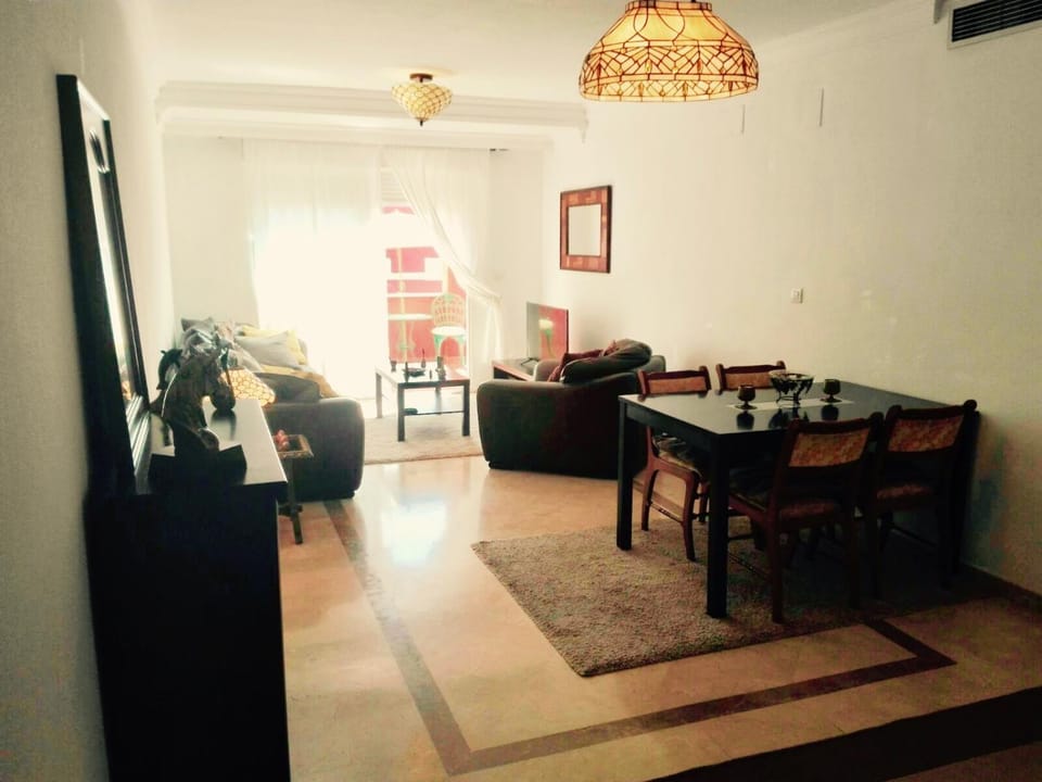 Lujoso Atico con vistas al mar frontales y a 3 minutos a pie de la playa en Benalmádena Costa Apartment in Benalmadena