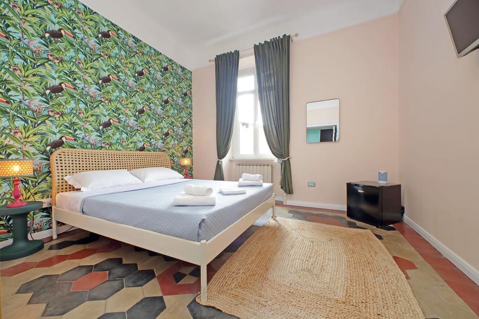 Colosseo Kokedama rooms Bed and Breakfast in Rome