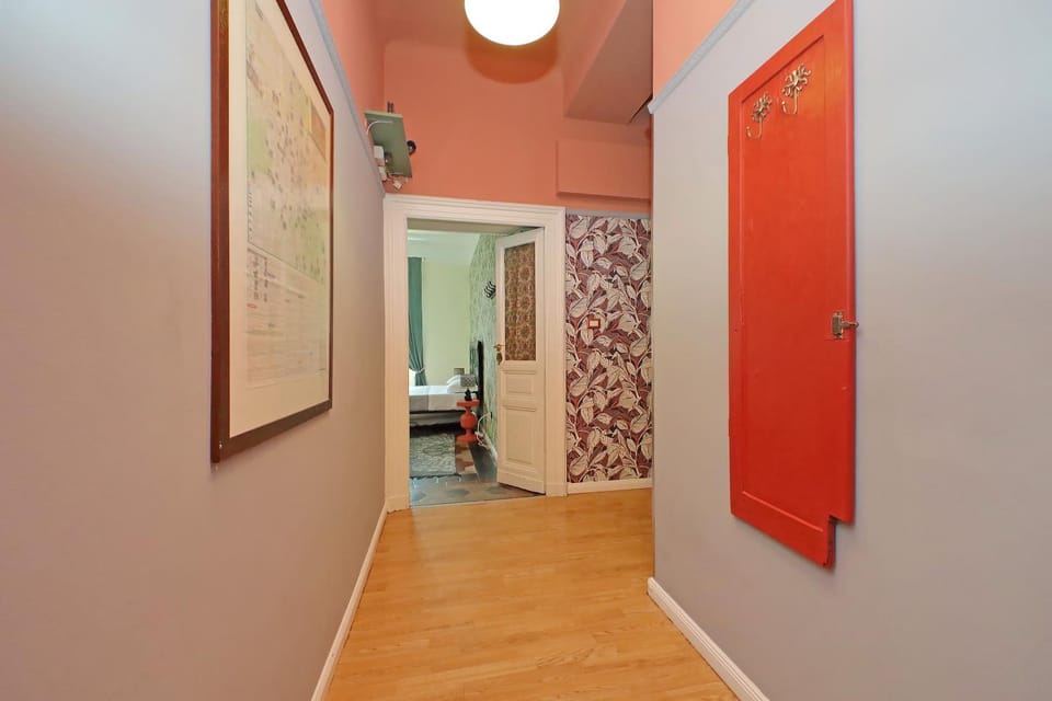 Colosseo Kokedama rooms Bed and Breakfast in Rome
