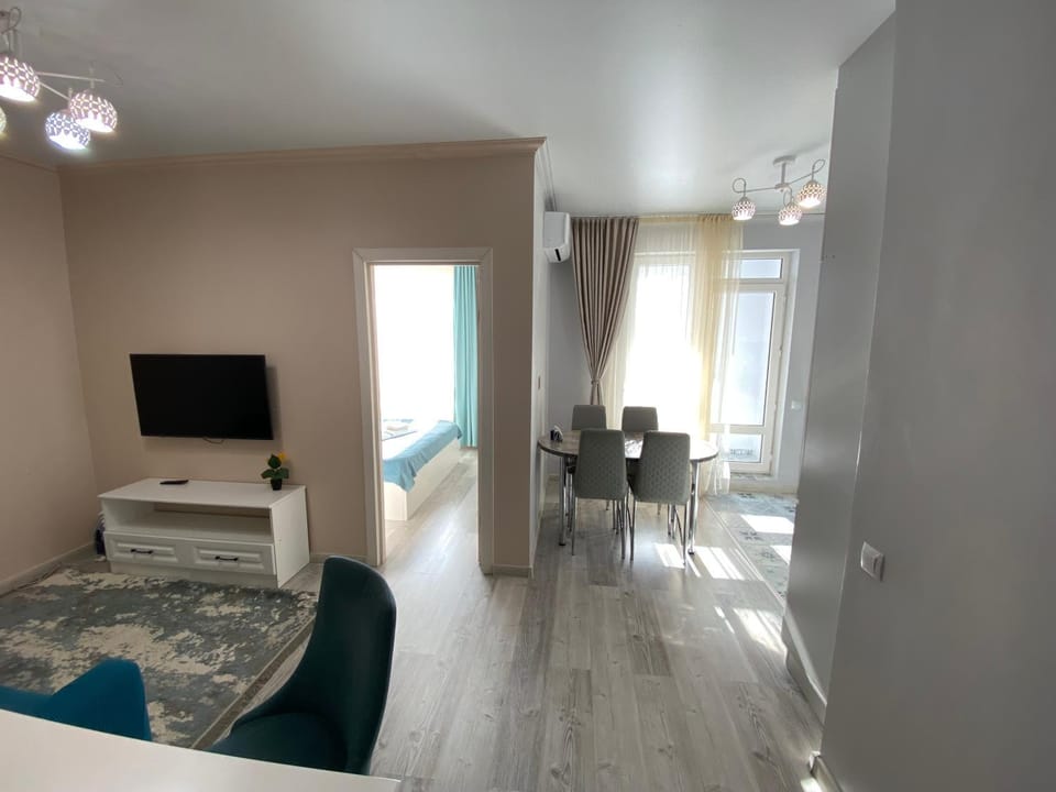 Kitchen or kitchenette, Living room, Photo of the whole room, kitchen