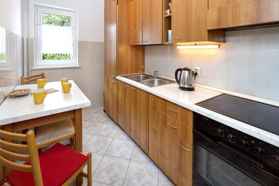 Valmare Apartment in Poreč