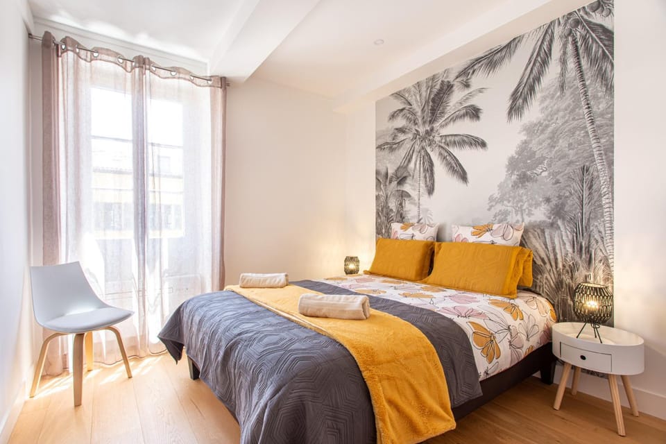 JJ8 - MAGNIFIQUE 3PIECES, ENTIEREMENT RENOVE, CLIM, VIEUX-NICE Apartment in Nice