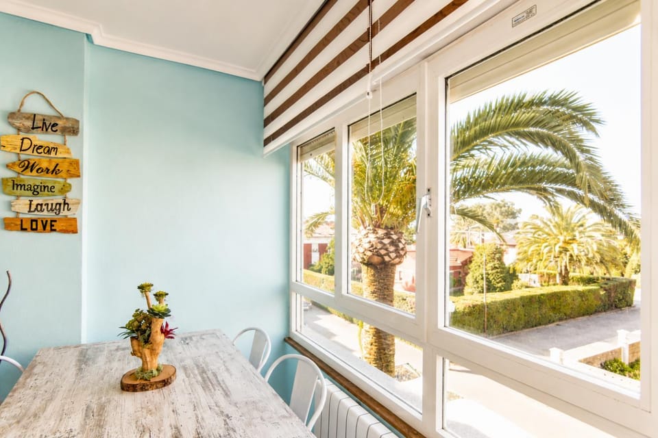 Dos habitaciones Coqueto y cómodo apartamento con piscina y padel Apartment in Cantabria