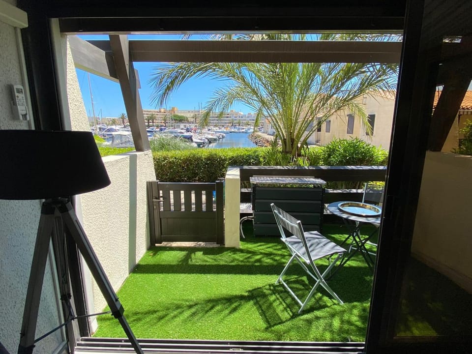 Garden, View (from property/room), Sea view