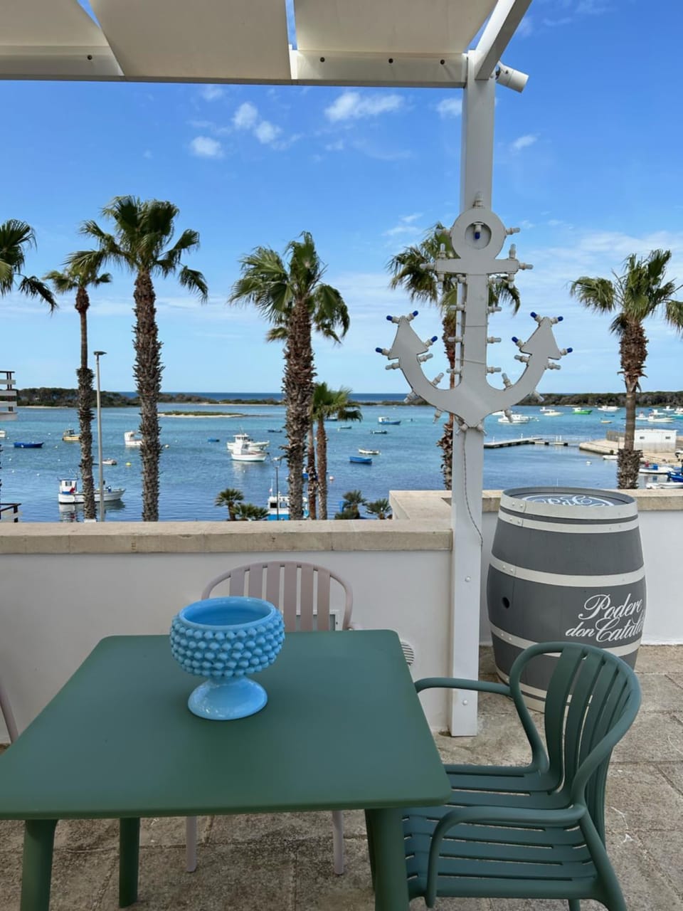 Day, View (from property/room), Balcony/Terrace, Living room, Seating area, Sea view