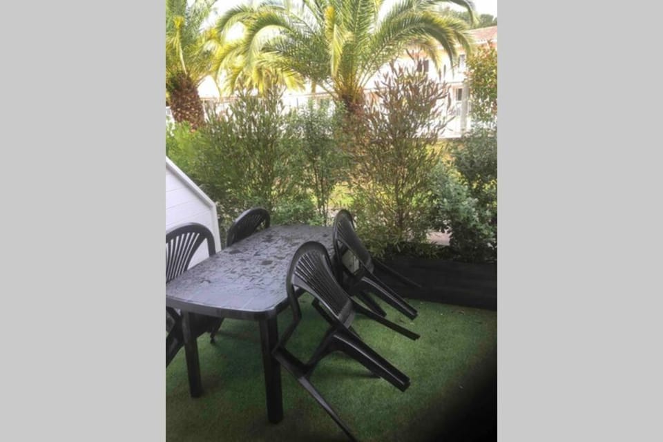 appartement residence avec piscine à anglet limite Biarritz Apartment in Anglet