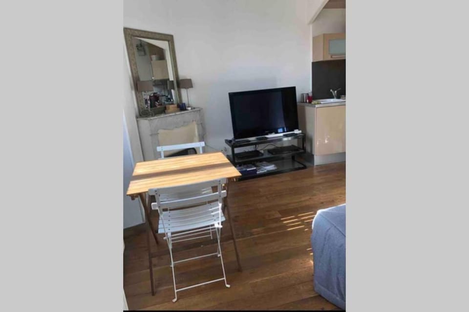 Bel appartement bien placé au cœur de Cannes Apartment in Cannes