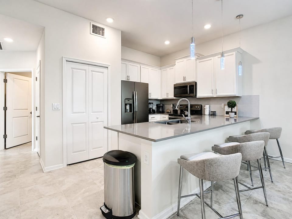 Beautiful 2BR with Waterpark & Private Game Room House in Championsgate