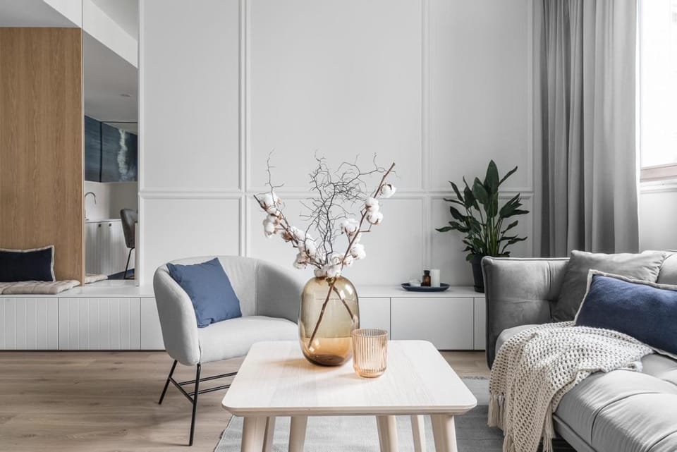 Living room, Seating area
