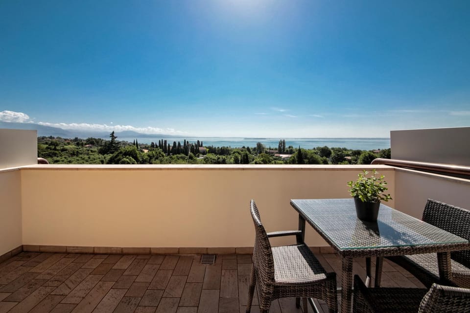 H2O ROOMS Bed and Breakfast in Lake Garda