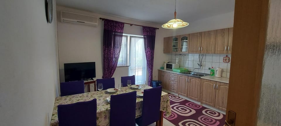 Danijel Bed and Breakfast in Lika-Senj County