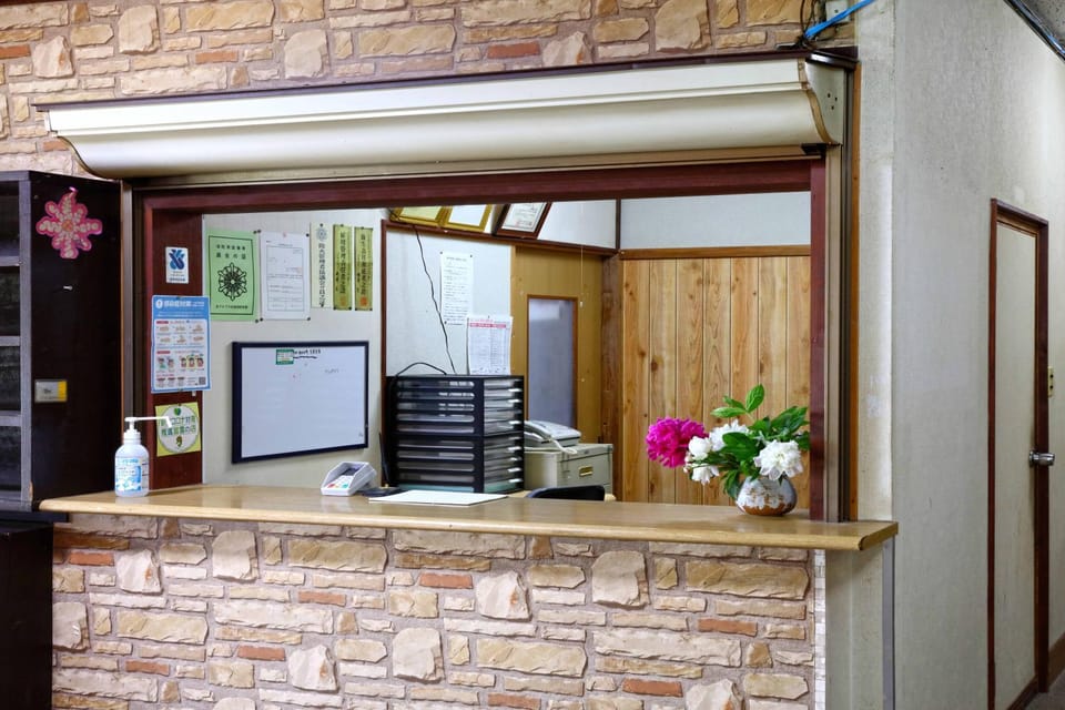 Lodge Shosen Bed and Breakfast in Hakuba