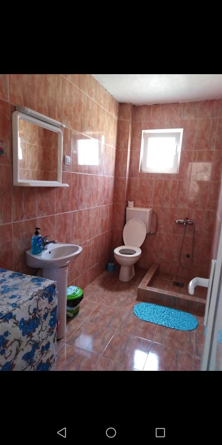 Apartmani - Prenoćište Šebek Sutomore Apartment in Montenegro