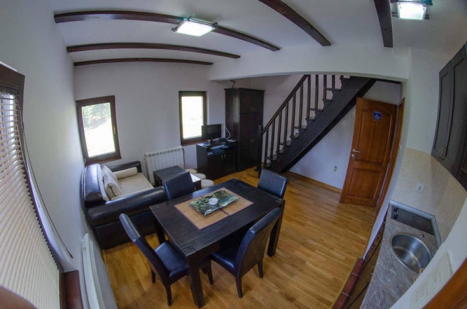 Vila Darija Zlatar - studio apartman br. 3 Apartment in Zlatibor District, Serbia