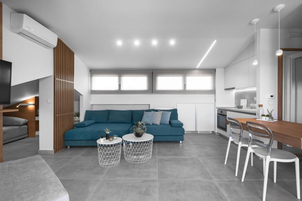 Kitchen or kitchenette, Living room, Dining area