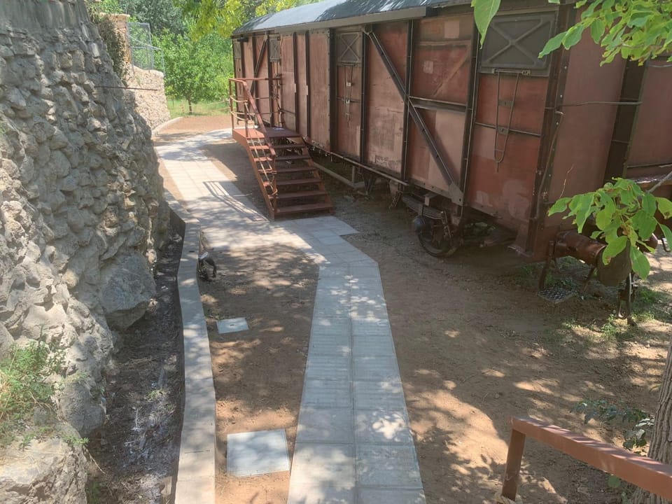Vagón Orient Express - Housevanlive Nature lodge in Valencian Community
