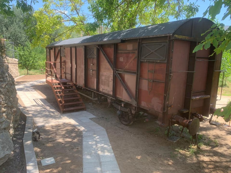 Vagón Orient Express - Housevanlive Nature lodge in Valencian Community
