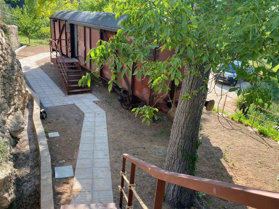 Vagón Orient Express - Housevanlive Nature lodge in Valencian Community