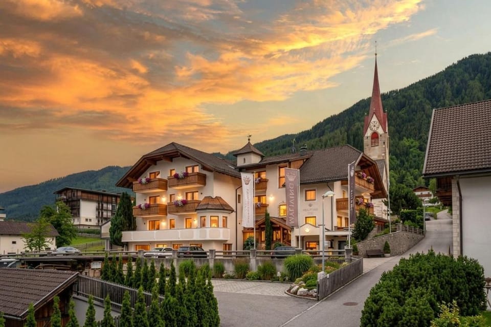 Property building, Natural landscape, Mountain view