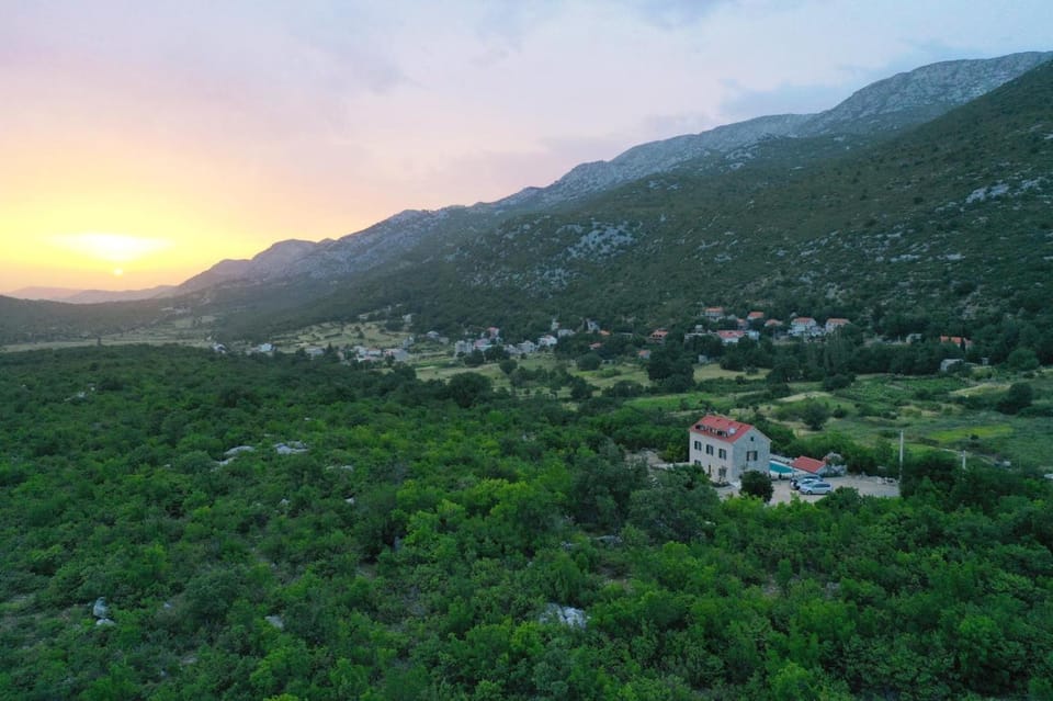 Natural landscape, Mountain view, Sunset