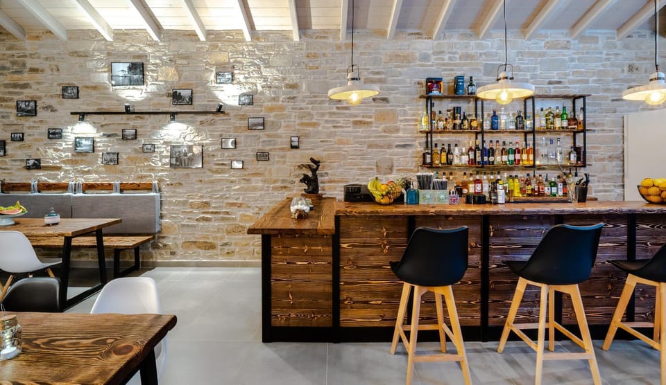 Lounge or bar, Dining area, Breakfast