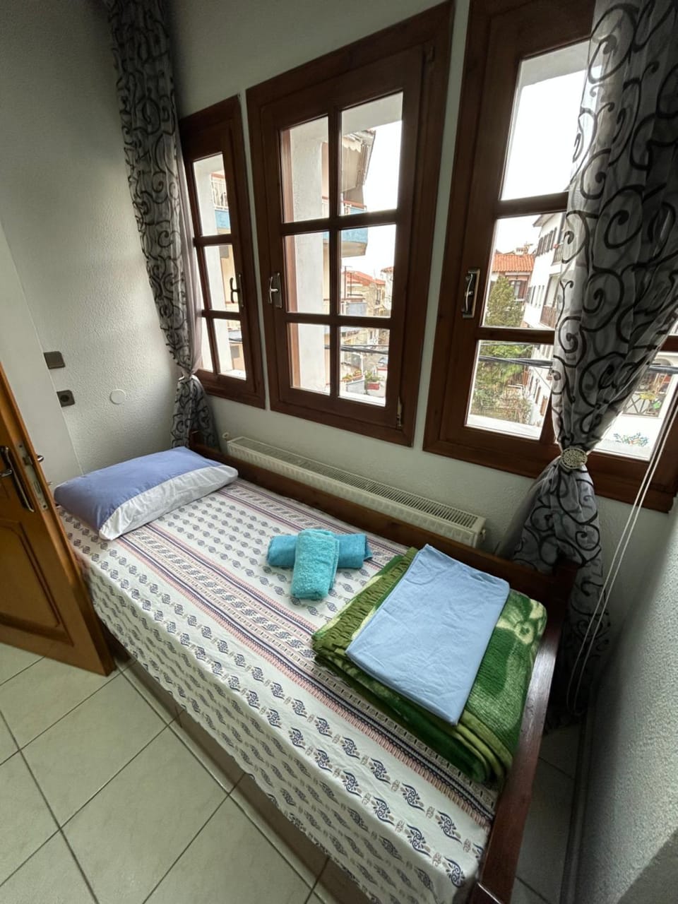 Ano Poli Studios 2 Apartment in Thessaloniki