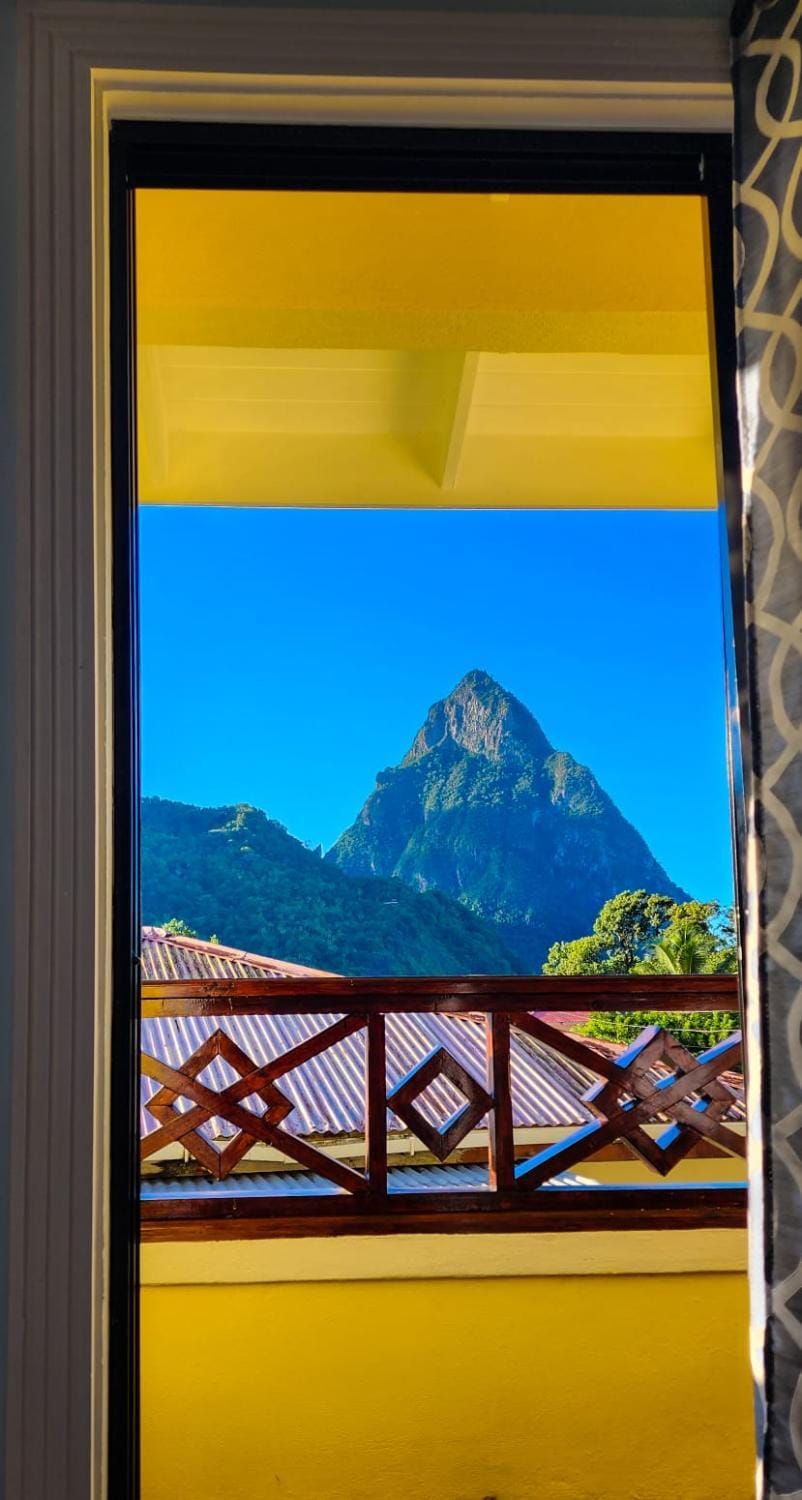Sea Piton Apartment - Piton Delight- Certified Apartment in Caribbean
