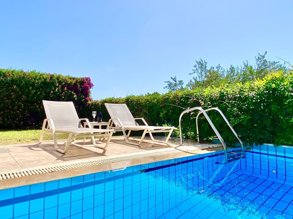 Other, Swimming pool