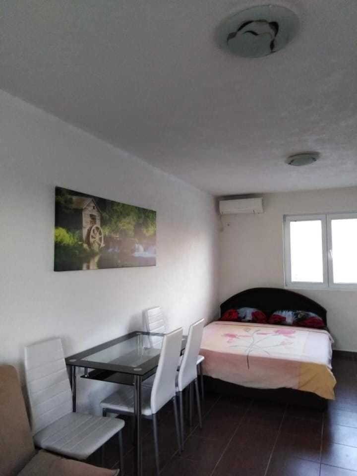 Apartman. Apartment in Montenegro