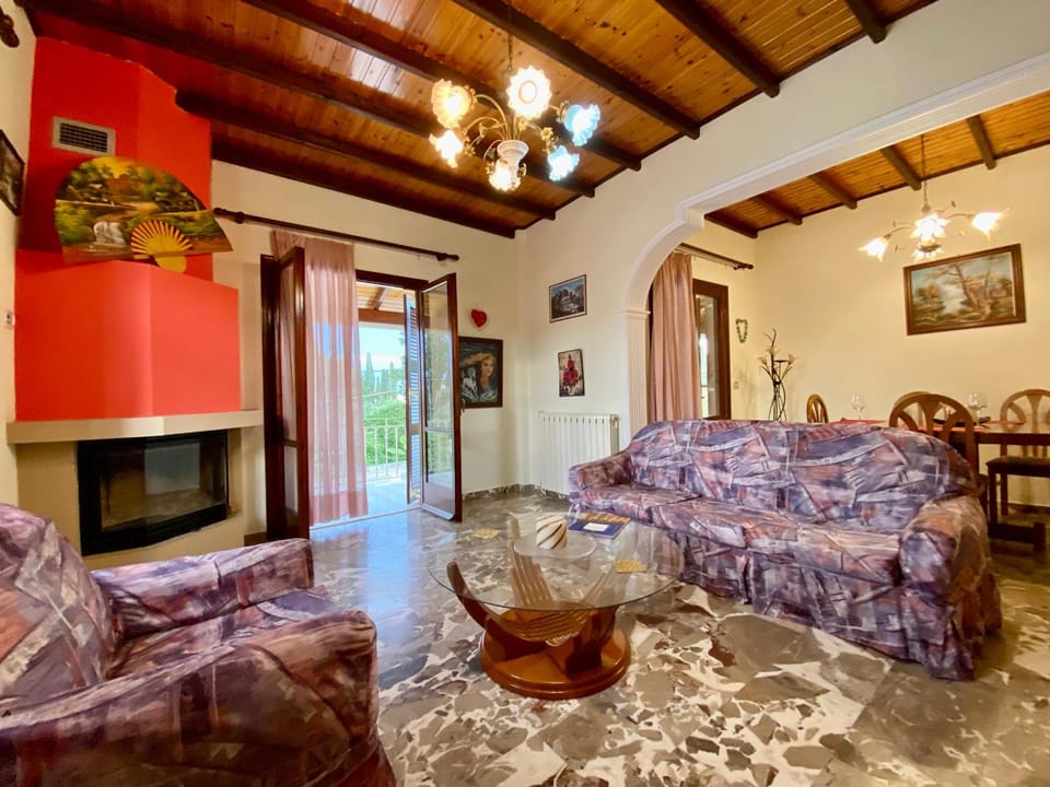 Living room, Seating area