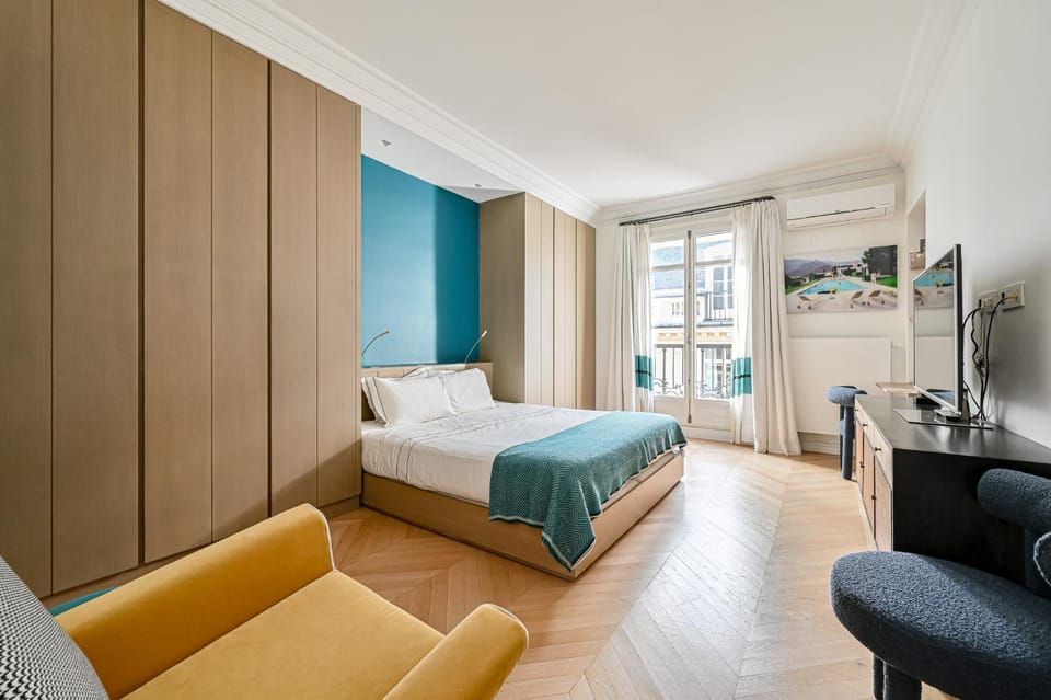 Elegant 170m2 Paris Apartment near Eiffel Tower Apartment in Paris