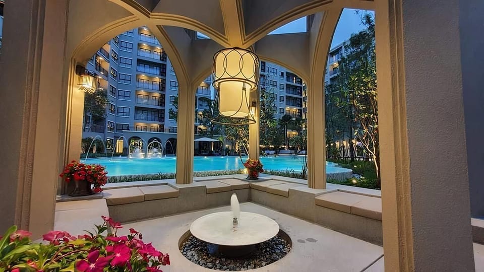 Property building, Swimming pool
