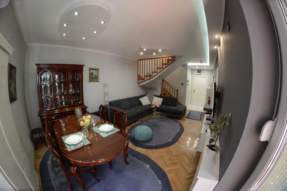 Living room, Seating area, Dining area