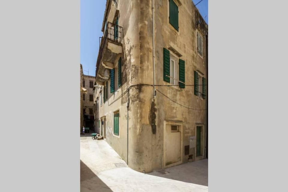 Apartment Eša Apartment in Komiža