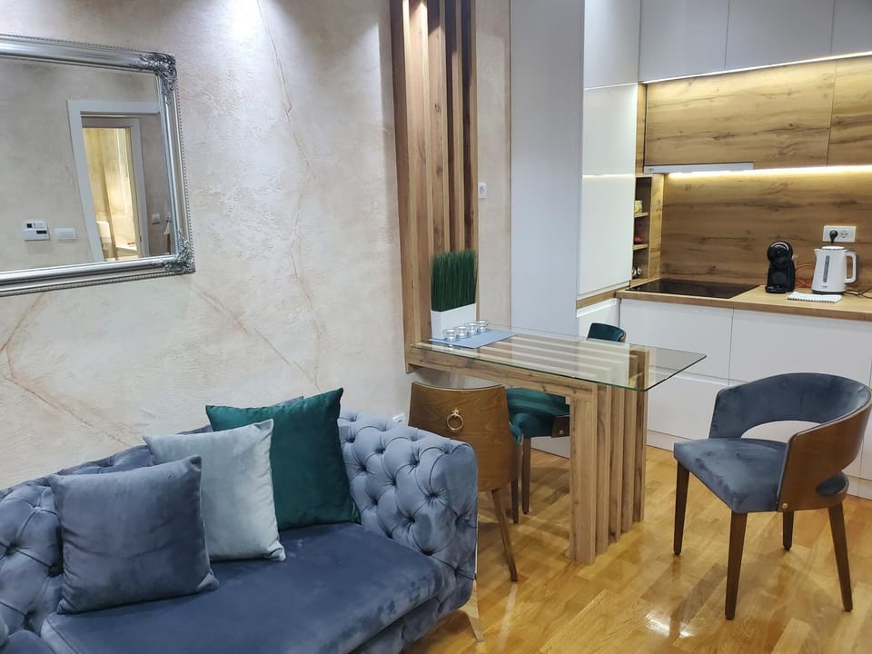 Lux Apartman 33 Apartment in Serbia