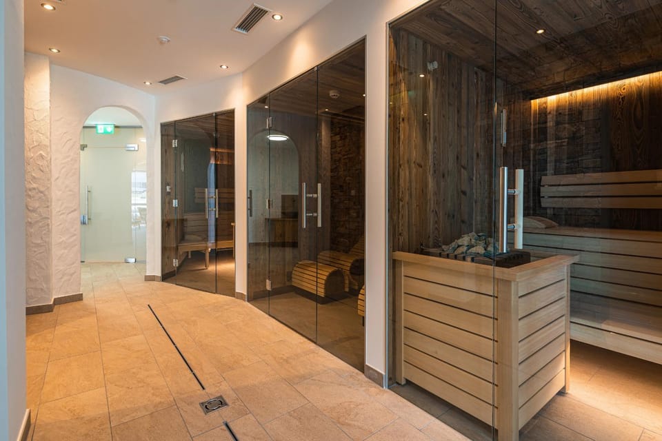 Sauna, Spa and wellness centre/facilities