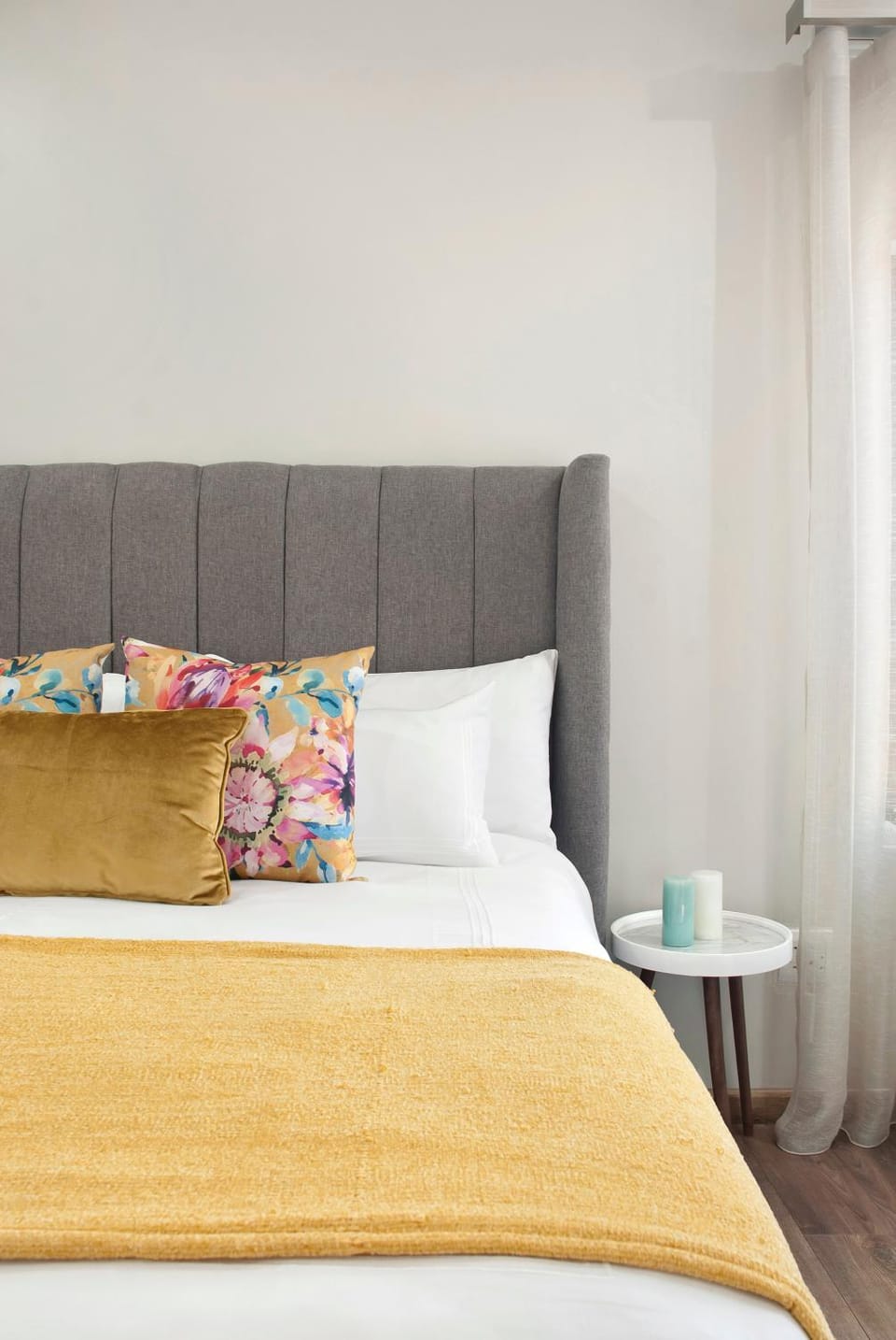 Bed, Photo of the whole room