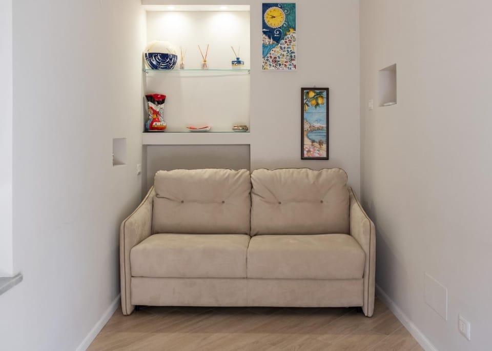 Seating area, wardrobe, air conditioner