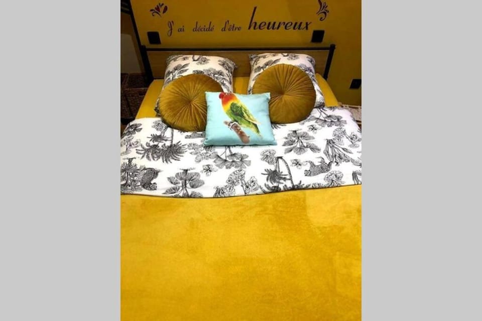 Appartement cosy avec baignoire balnéo Apartment in Hauts-de-France