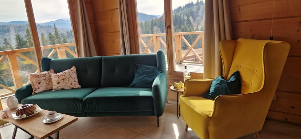 Balcony/Terrace, Living room