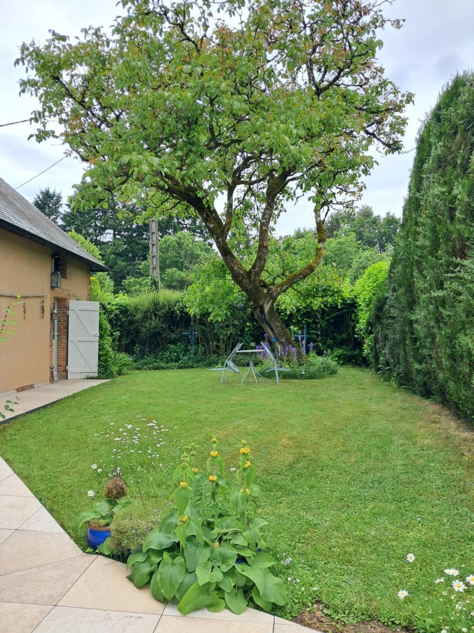 le buisson de la gariole ,chambre rhétaise Bed and Breakfast in Centre-Val de Loire