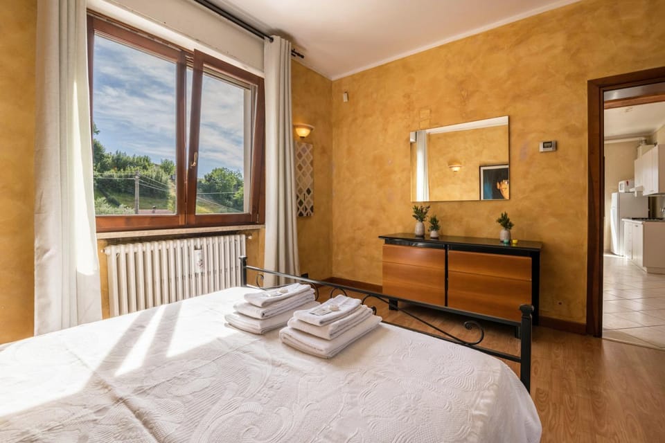 Living room, Bedroom